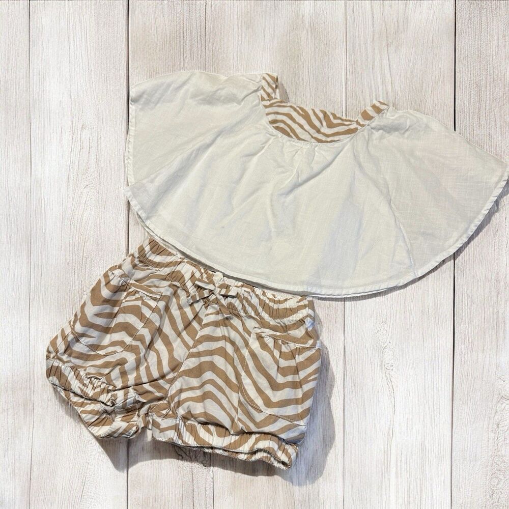 Crazy 8 Girls 2 Piece Outfit Batwing Top With Shorts Bloomers 12-18 Months